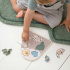 Done by Deer Knoppussel Lalee Sand i gruppen Leksaker / Spel och pussel / Knoppussel och figurpussel hos Bonti (DOBD4834669)